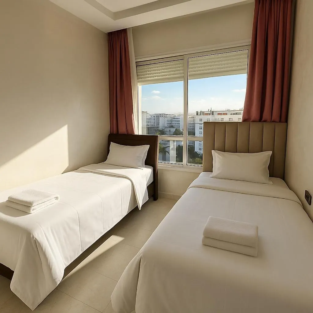 Cosy Ensoleille 3 Ch - Central Et Proche Du Train Et Tramway Casablanca Appartement