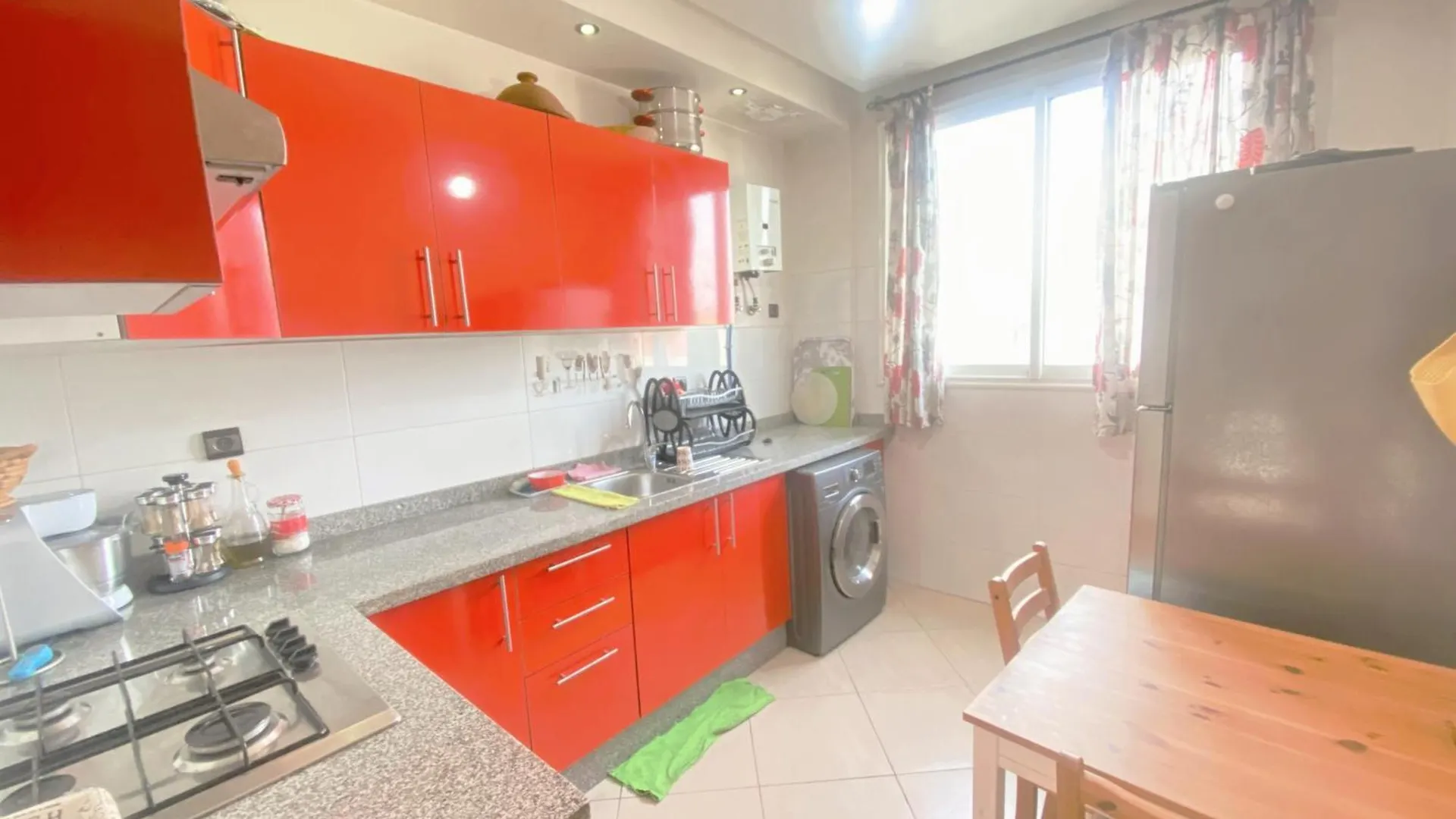 Cosy Ensoleille 3 Ch - Central Et Proche Du Train Et Tramway Casablanca Apartment